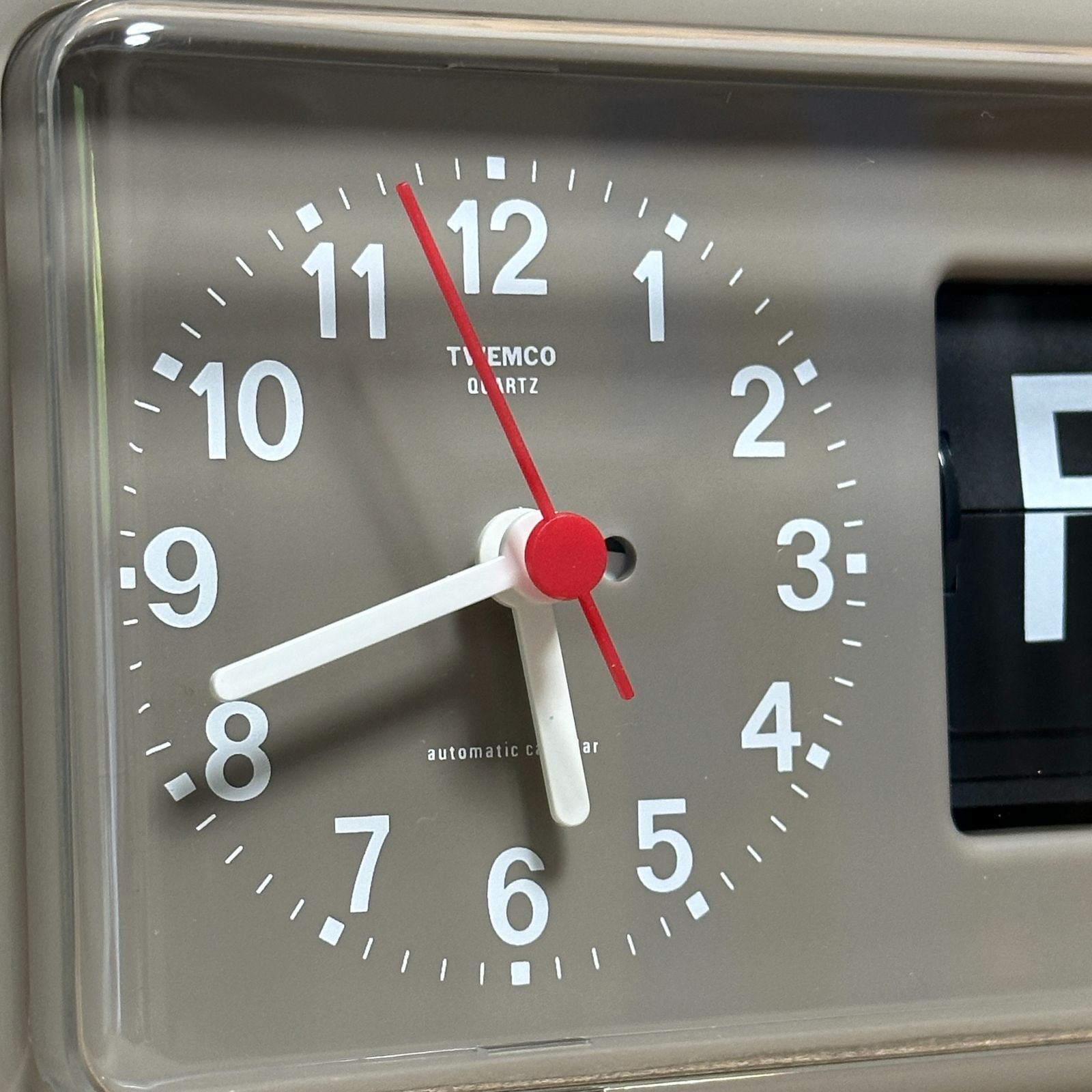 TWEMCO (トゥエンコ) BQ-38 ホワイト 置き掛け兼用時計 ドイツの動き