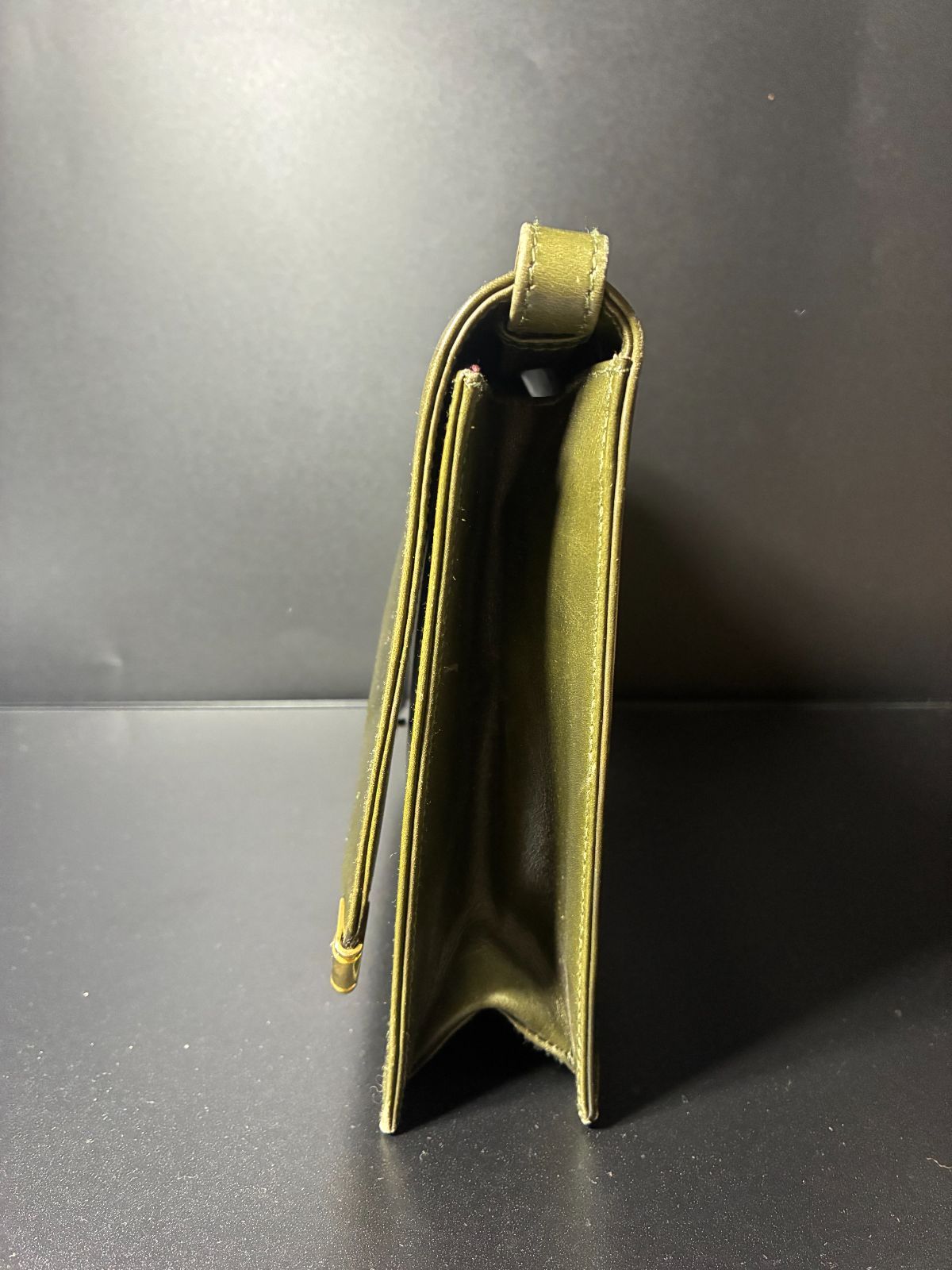 ショルダーバッグ