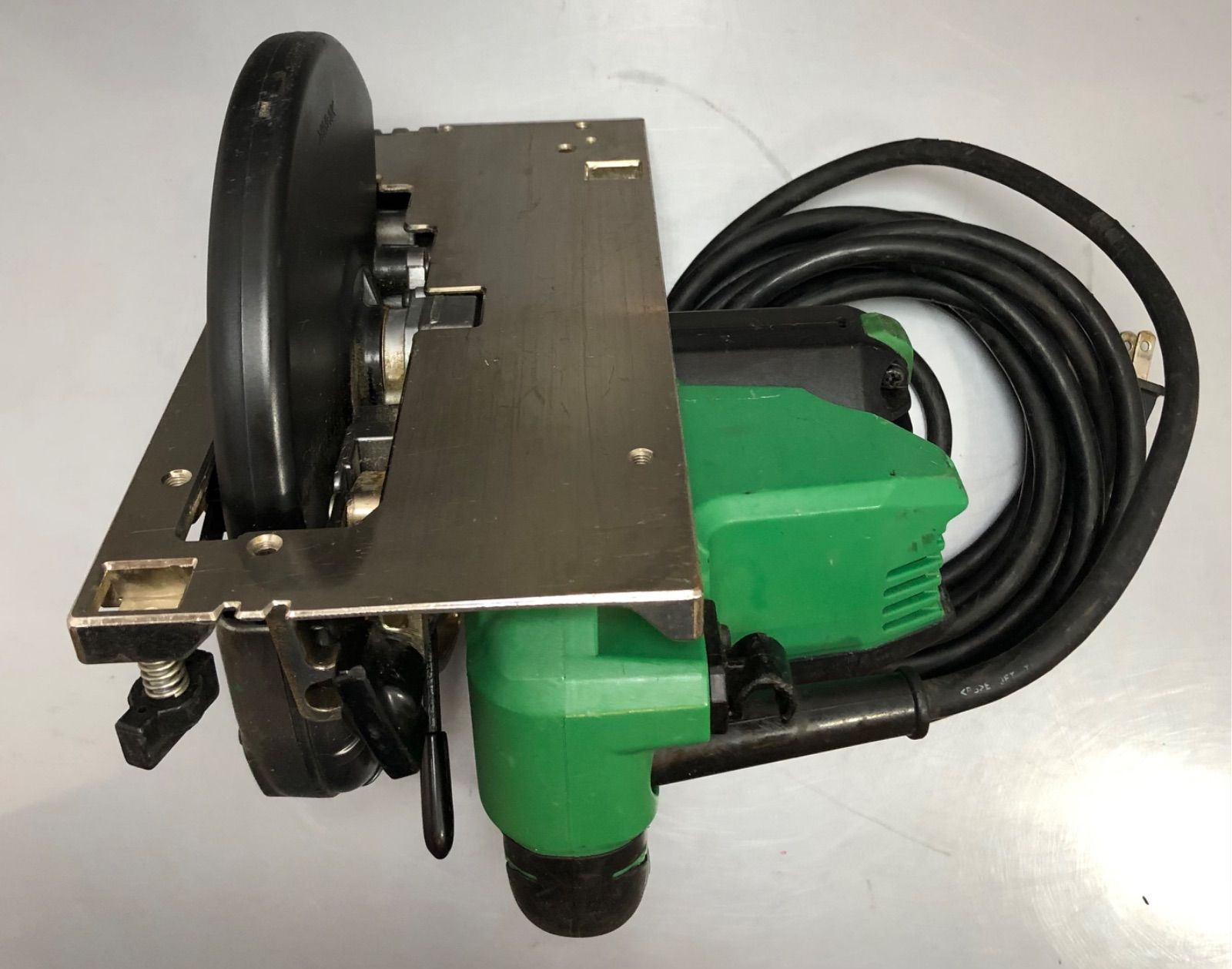 深切り電子丸のこ C