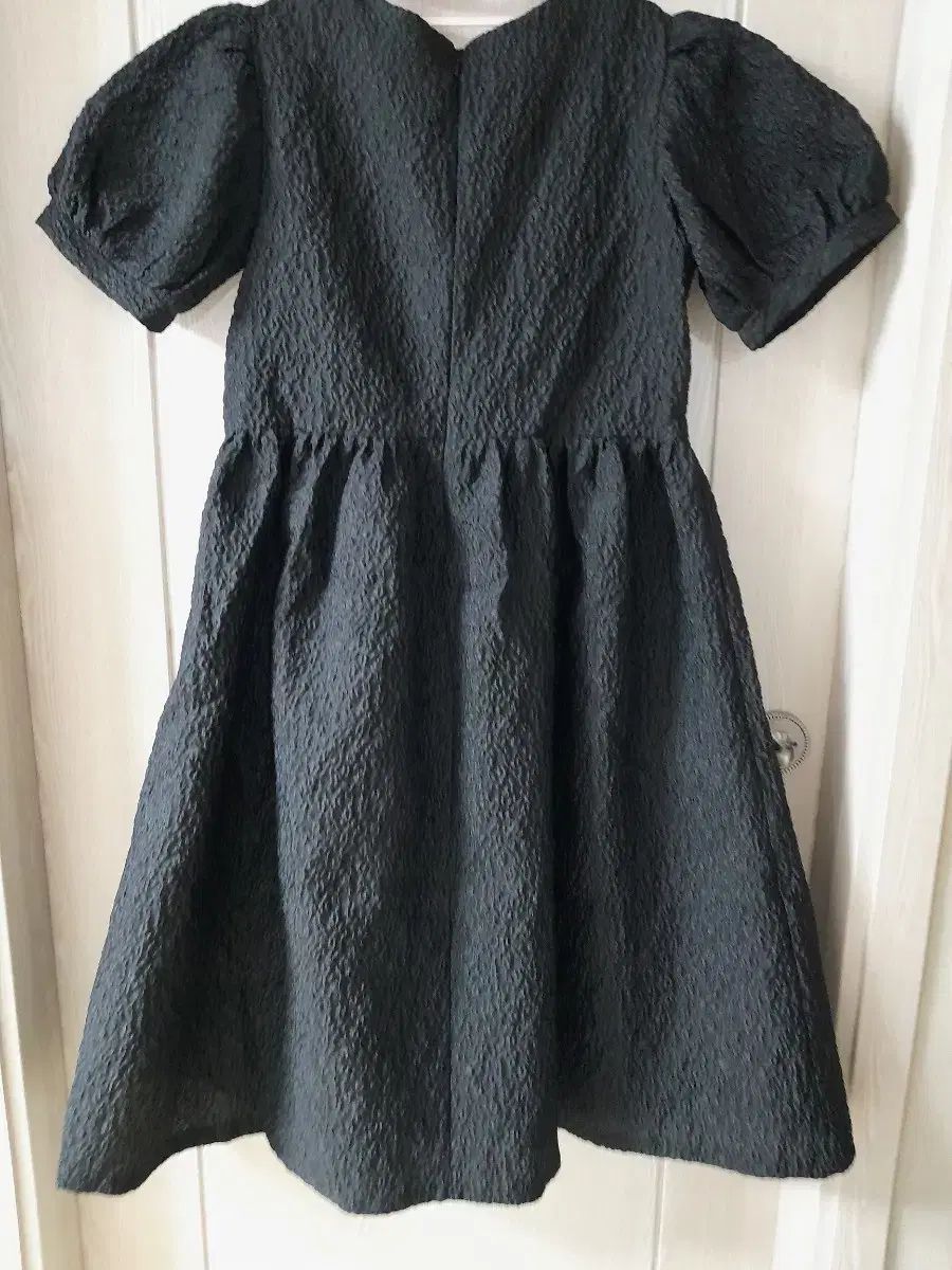 デューイドゥイ ブラック ドールONE PIECE