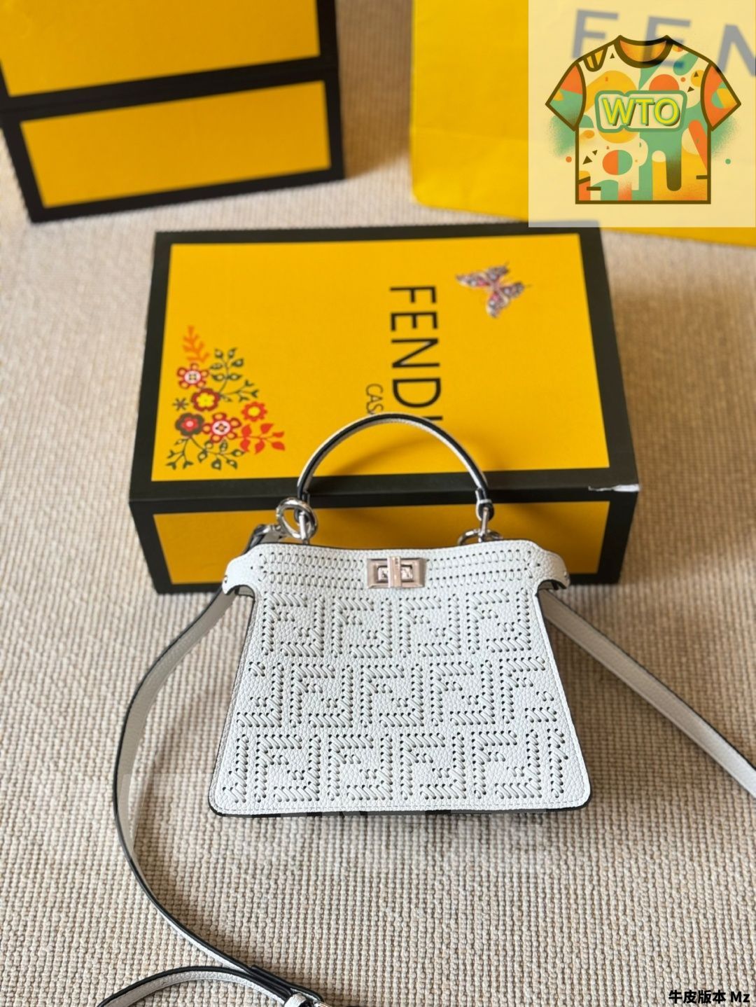 今日 Fendi フェンディ ホワイト クオイオ ロマーノ ハンドバッグ 19