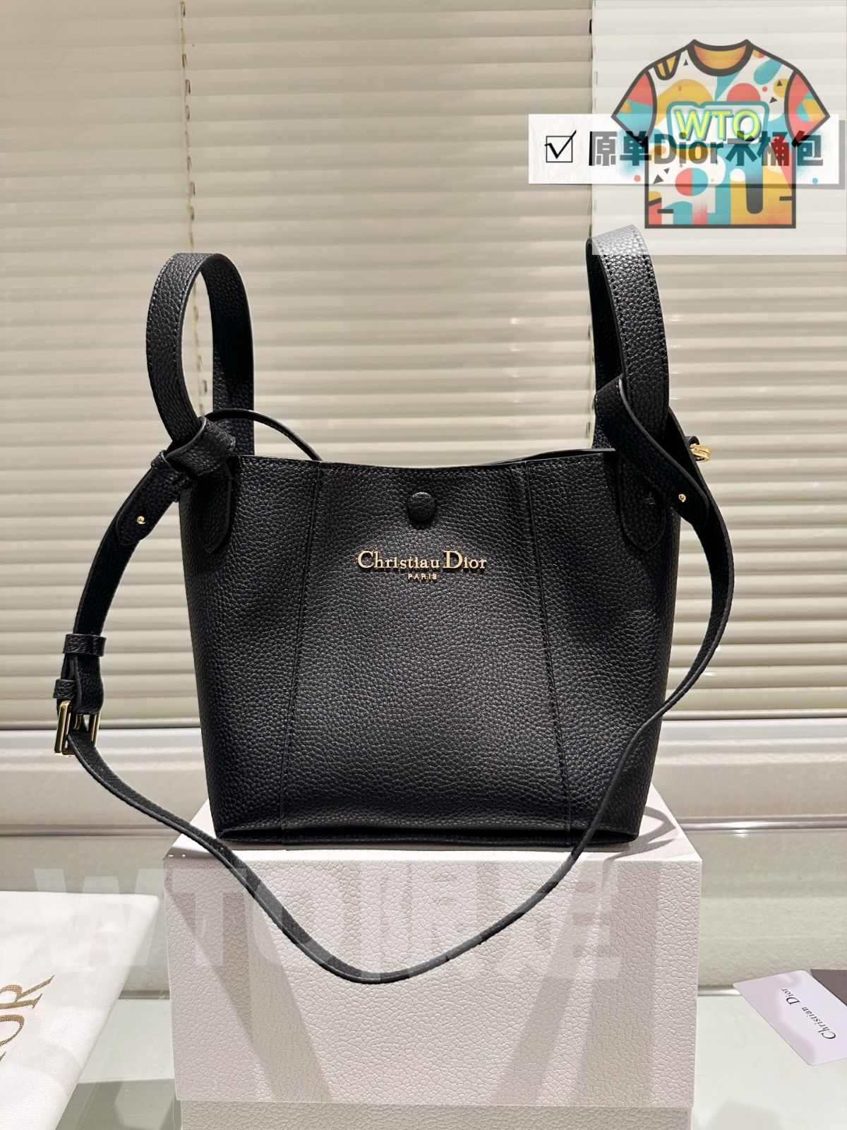 今日 Christian Dior Signaturea Bucket Bag 2025 SS Arrival クリスチャン ディオール シグネチュラ バケットバッグ 年春夏