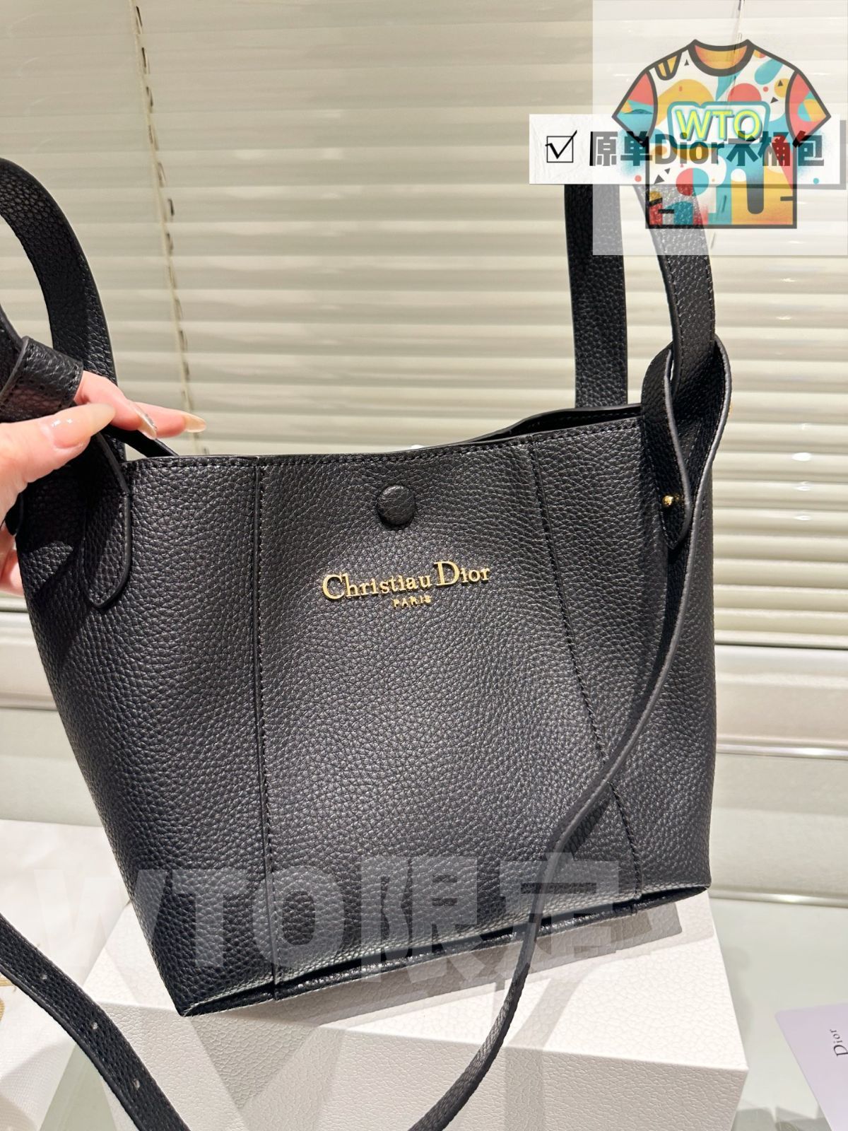 今日 Christian Dior Signaturea Bucket Bag 2025 SS New Arrival クリスチャン ディオール シグネチュラ バケットバッグ 2025 年春夏