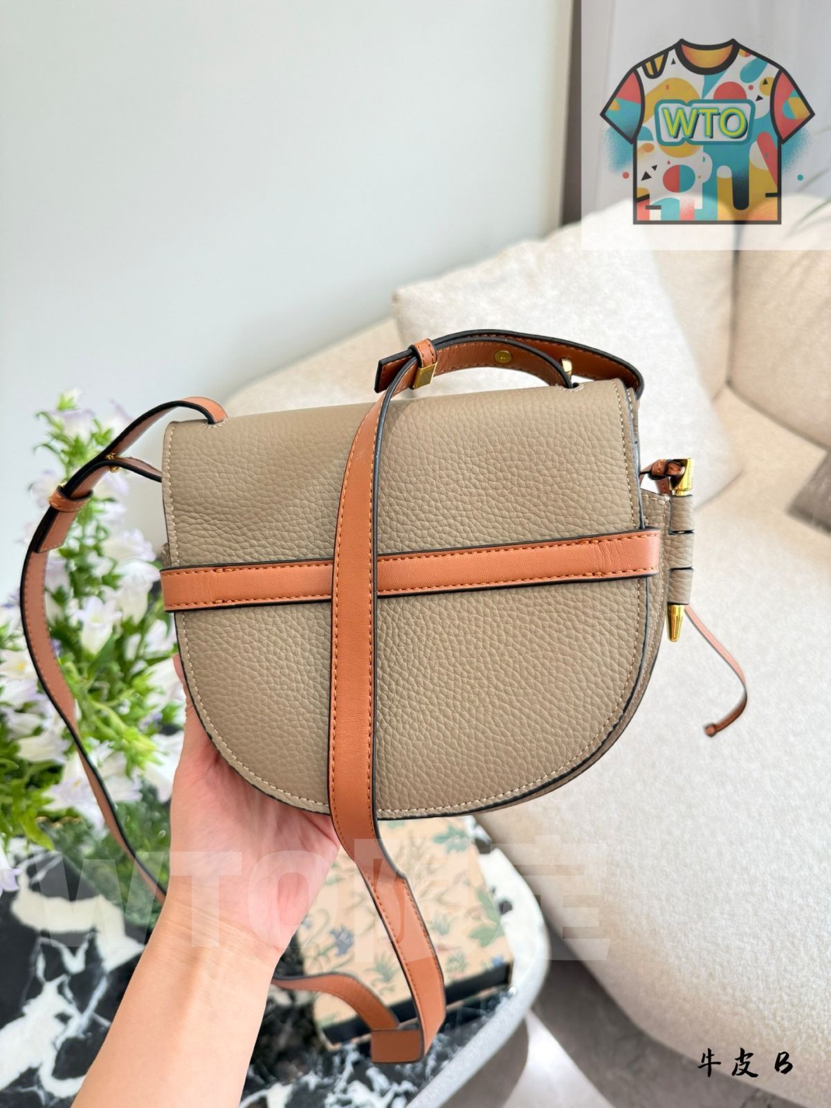  今日 LOEWE Leather Saddle Bag 20 cm with Chain Gift ロエウェ 本革サドルバッグ チェーン付き ショルダーバッグ ショルダーバッグ