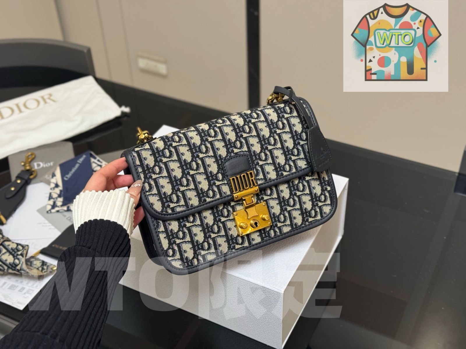 今日 Dior Addict Oblique Messenger Bag アディクト オブリーク メッセンジャーバッグ