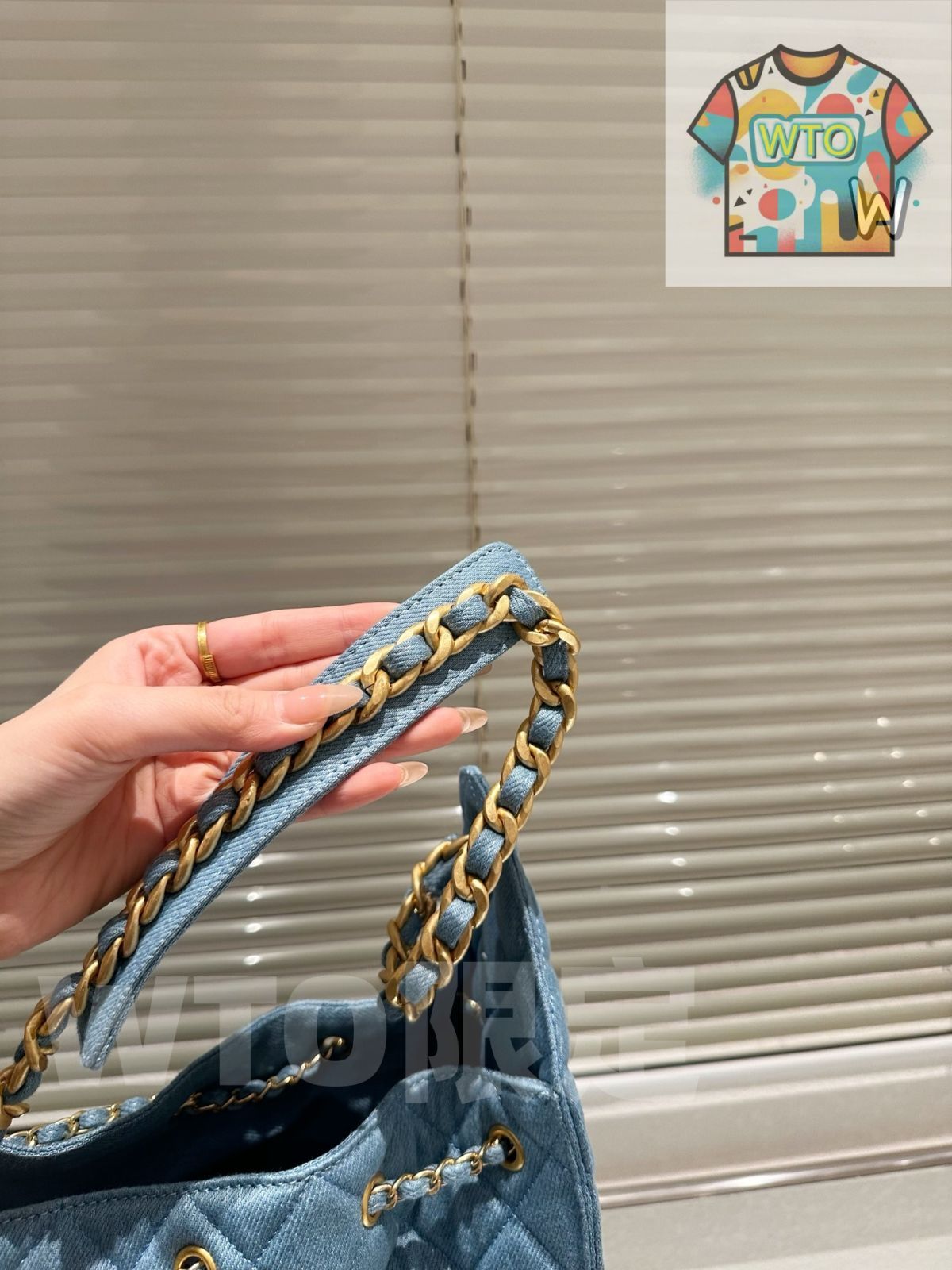  今日 Chanel Hobo アームバッグ ヴィンテージゴールドボタン デニム 菱格紋 ショルダーバッグ ショルダーバッグ