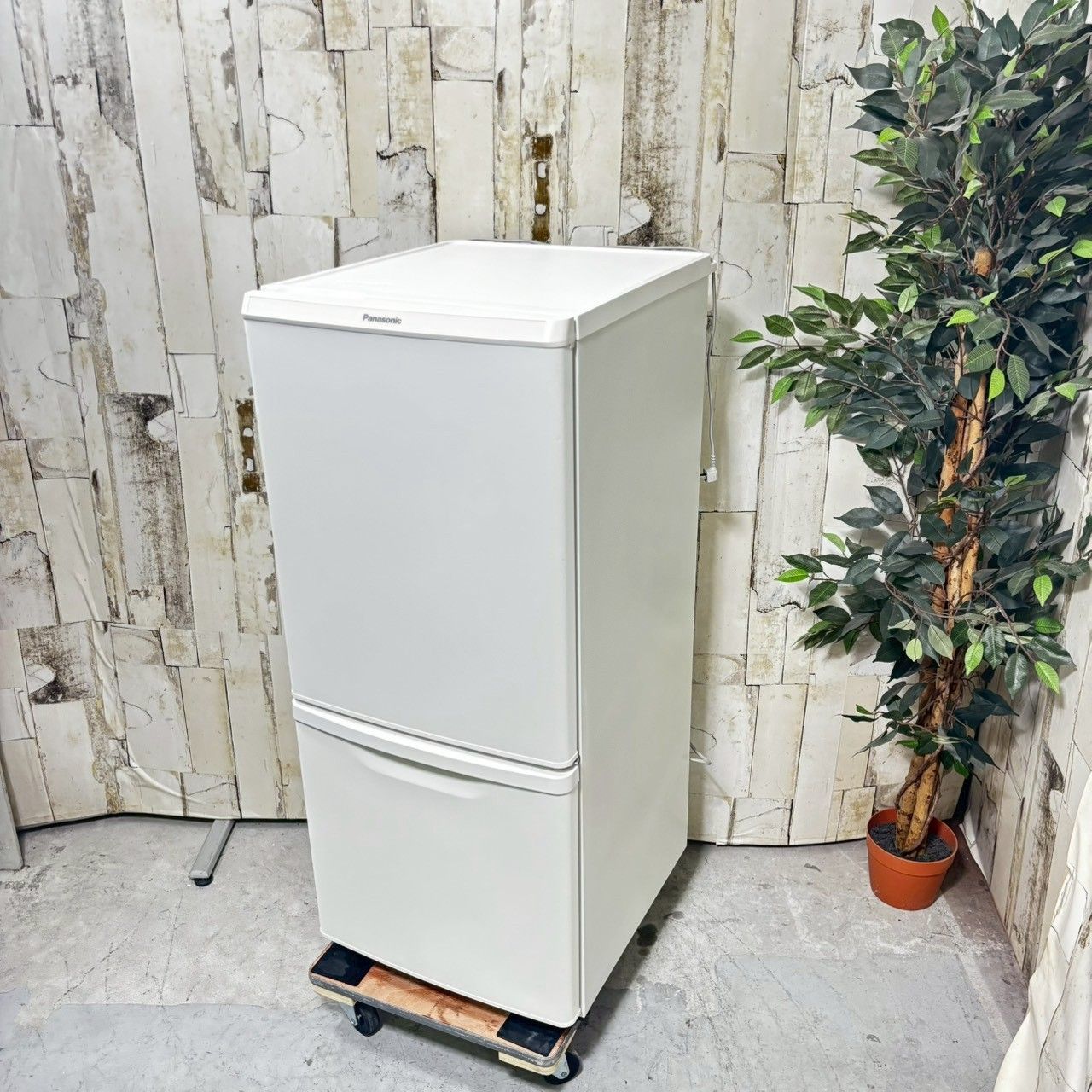 パナソニック　ノンフロン冷蔵庫　2020年製　NR-B14CW-W　138L Amazon | パナソニック 冷蔵庫 2ドア 138L マットバニラホワイト NR