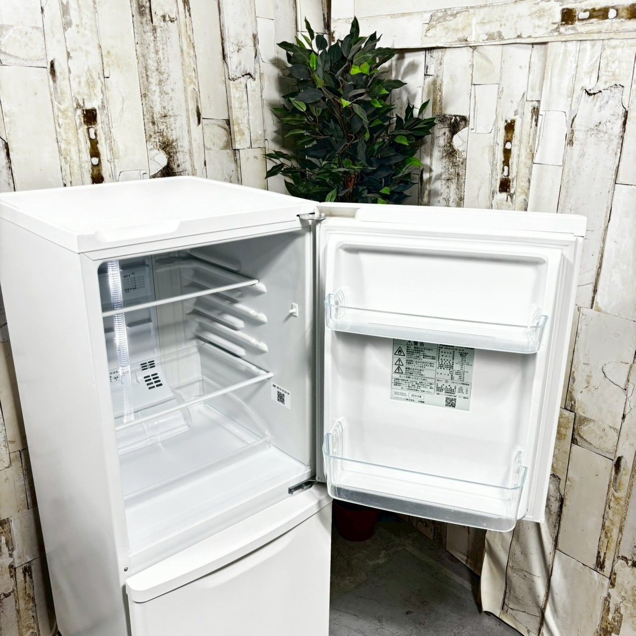 Panasonic パナソニック　ノンフロン冷凍冷蔵庫　NR-B14CW-W形　138L  2019年製　動作品 2019年製】Panasonic パナソニック NR-B14CW-W ノンフロン冷凍冷蔵庫