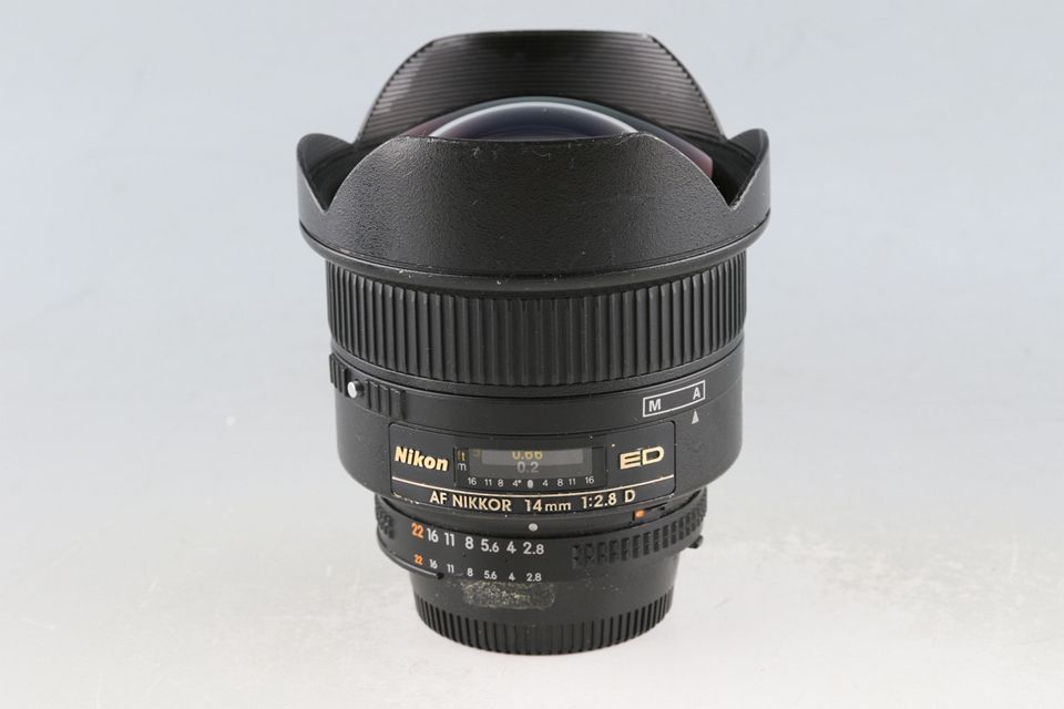 Nikon ED AF Nikkor 14mm F 2.8 D Lens 61638A6