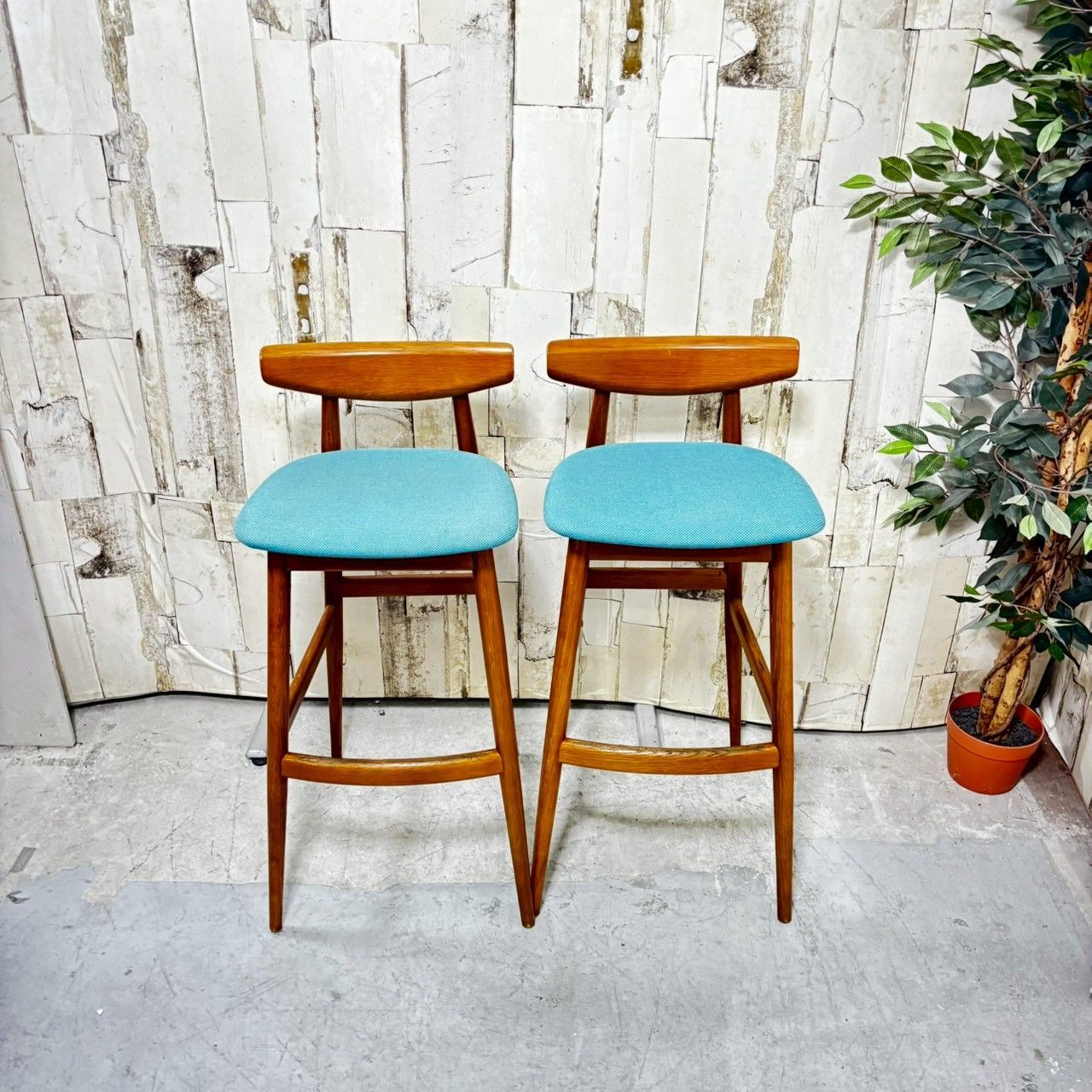 飛騨家具 イバタインテリア　カウンターチェア 一脚　② ibata直営 Sign サイン カウンターチェア｜CHAIR｜飛騨の家具/国産家具