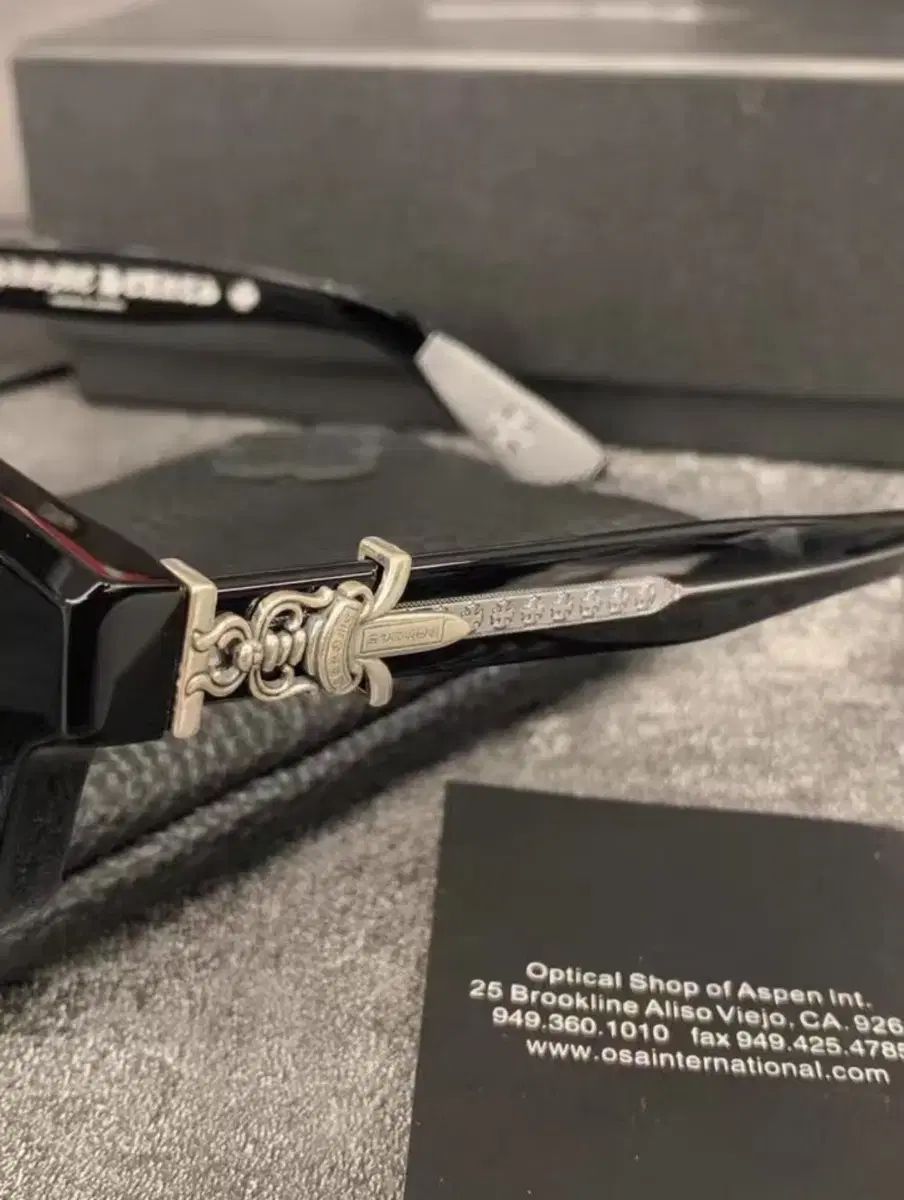 サングラス アジアン