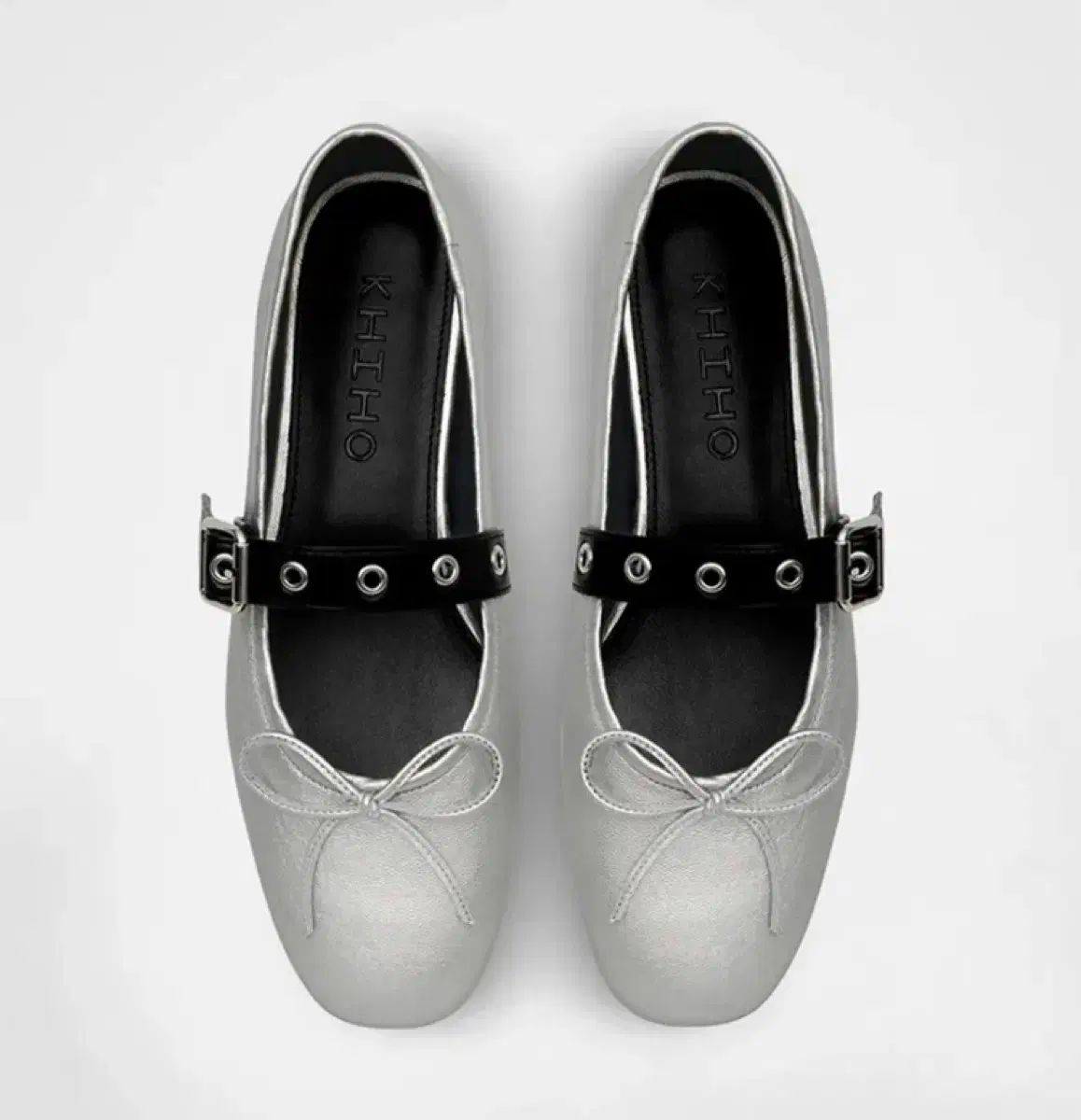  記号バックルストラップバレリーナフラットシルバー フラットシューズ バレエシューズ パンプス