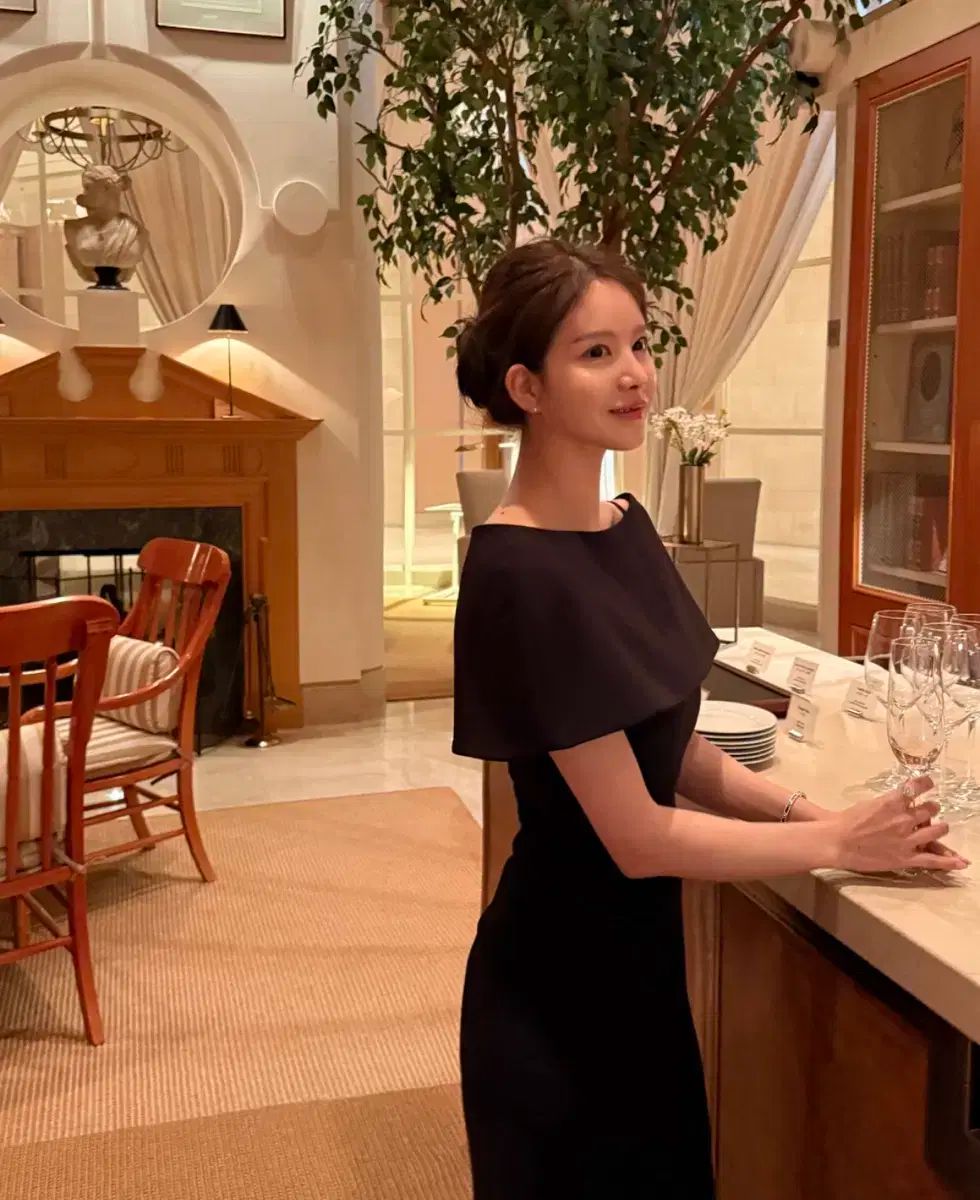 ブラック ケープ スタイル ロング ONE PIECE