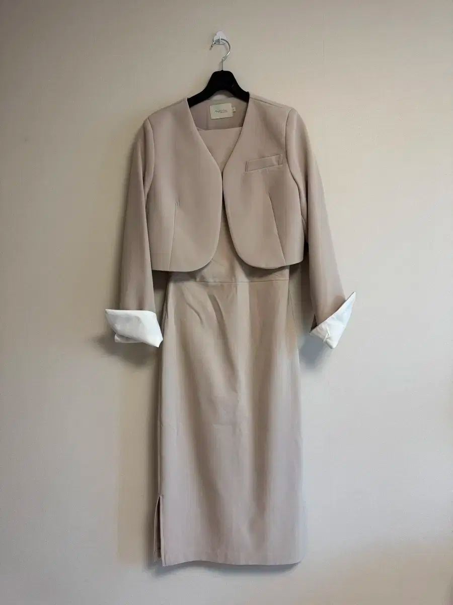 スーツ スカート