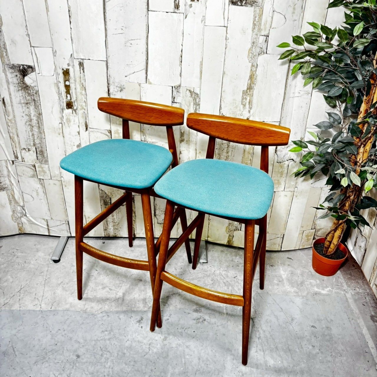 HIDA 飛騨産業 カウンターチェア 2脚セット ② Contract Collection