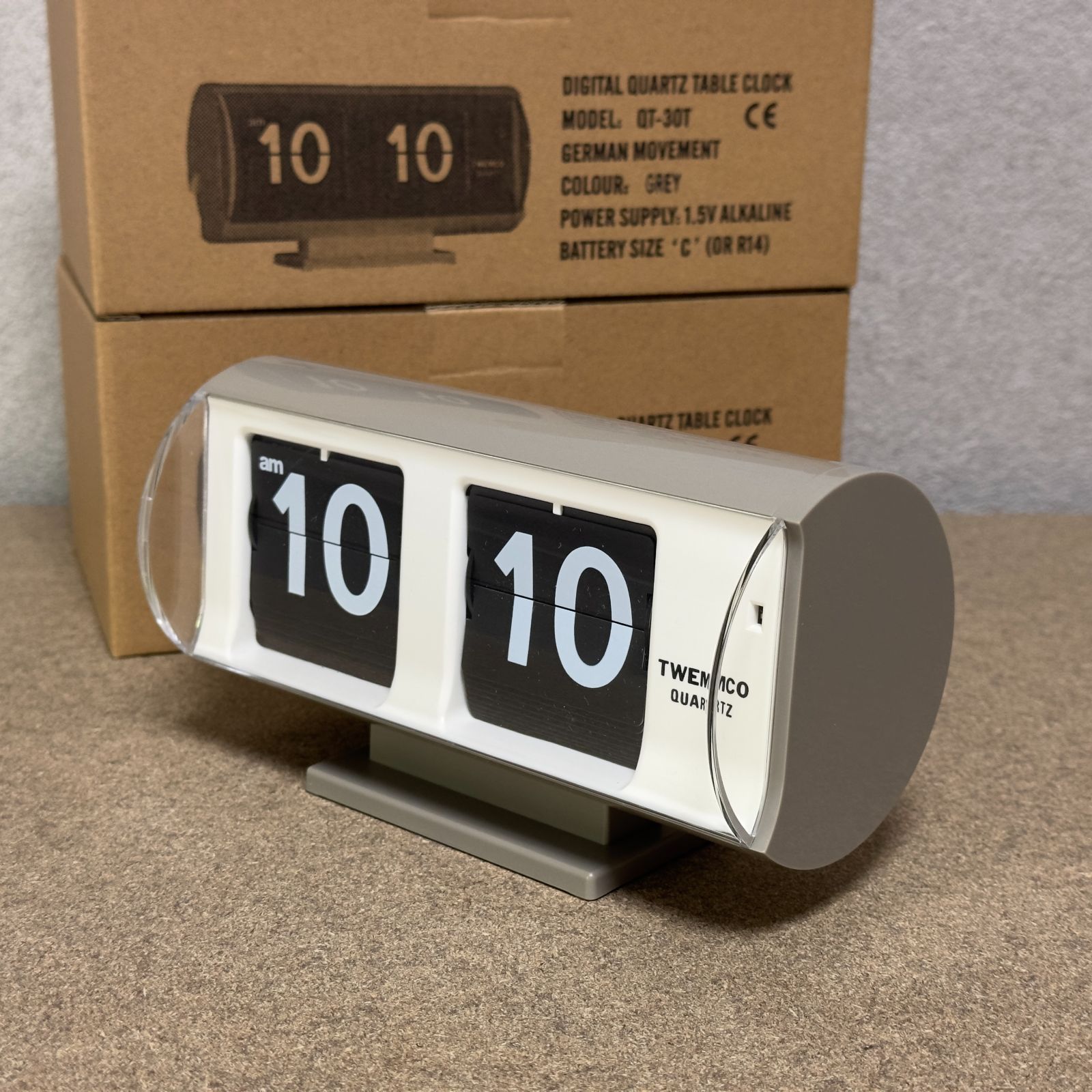 TWEMCO(トゥエンコ) QT-30T グレー 置き時計 ドイツの動き 香港製
