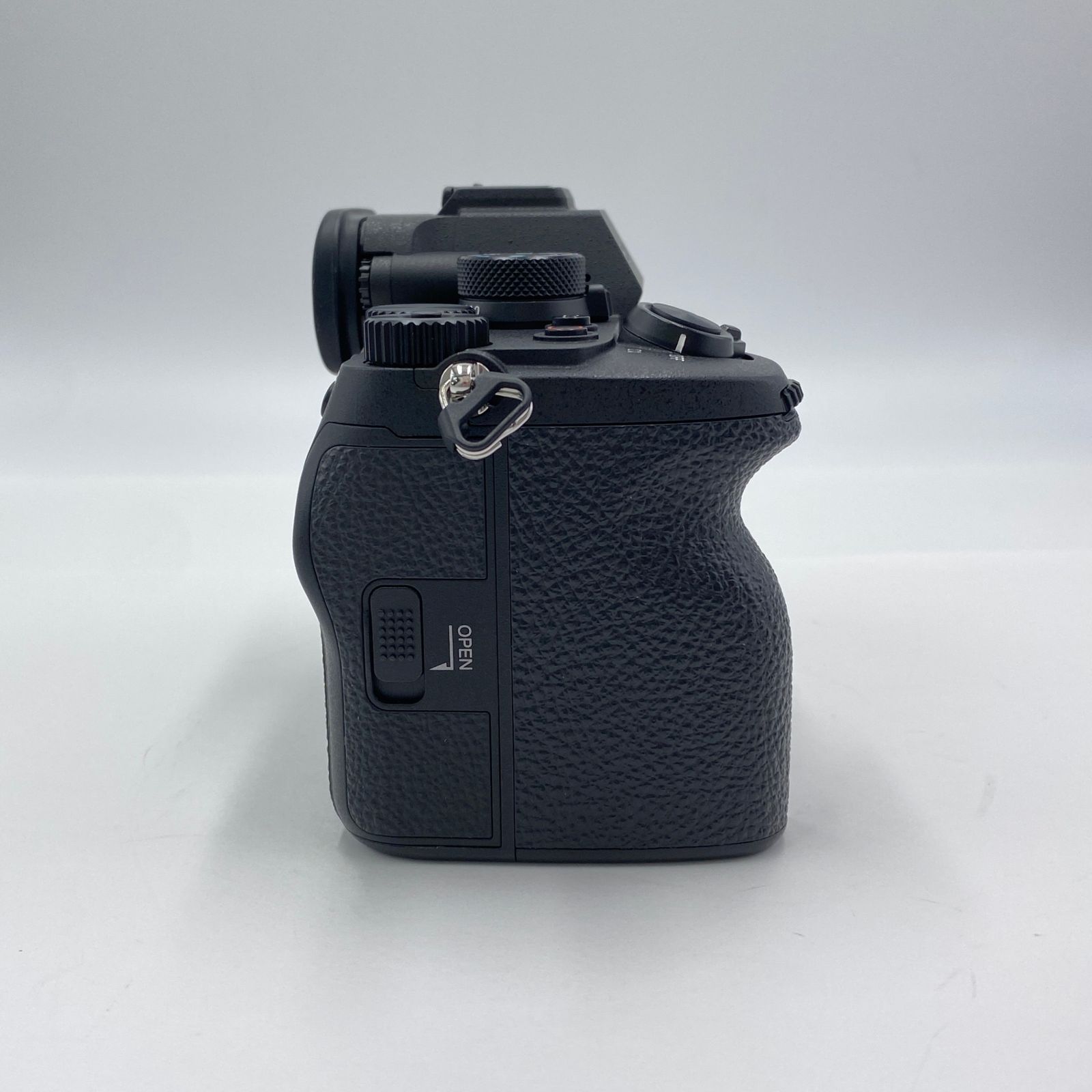 SONY α7ⅳ シャッター回数1300回の美品 ソニーα7IV、α7RVのシャッター