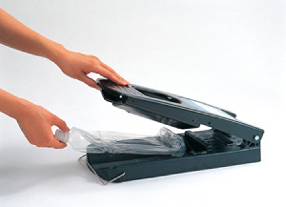 ぺんてる 空き缶ペットボトルつぶし マルチプレス KPM1