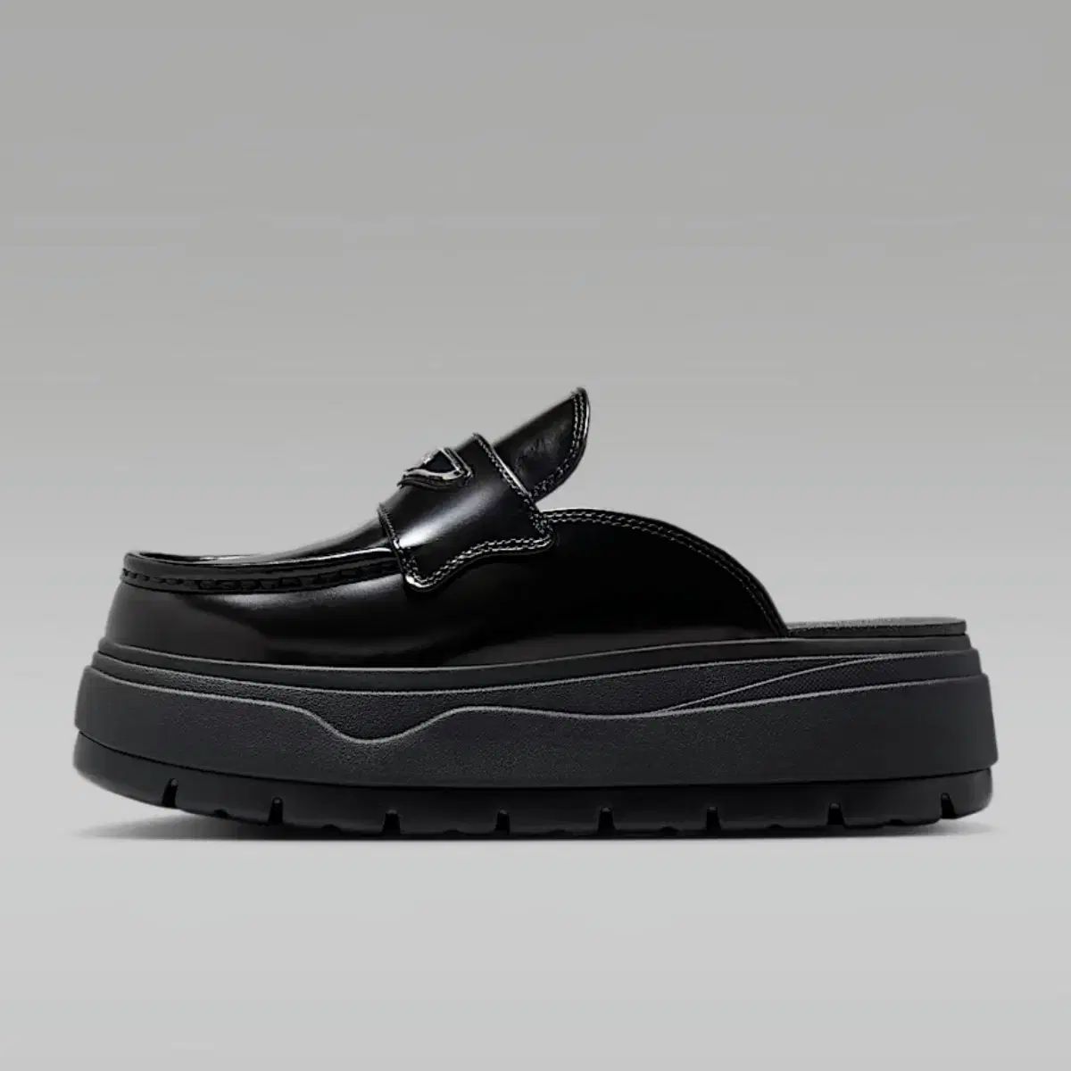 ローファー スリッパ