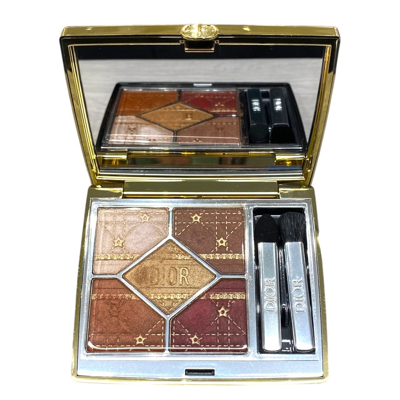 EM 1188 Christian Dior クリスチャンディオール メイク アイシャドウ ショウ サンク クルール ホリデー 2025 品 8割程