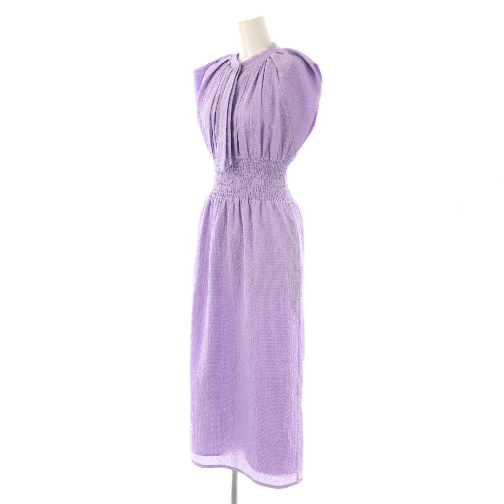 ボータイタイトワンピース