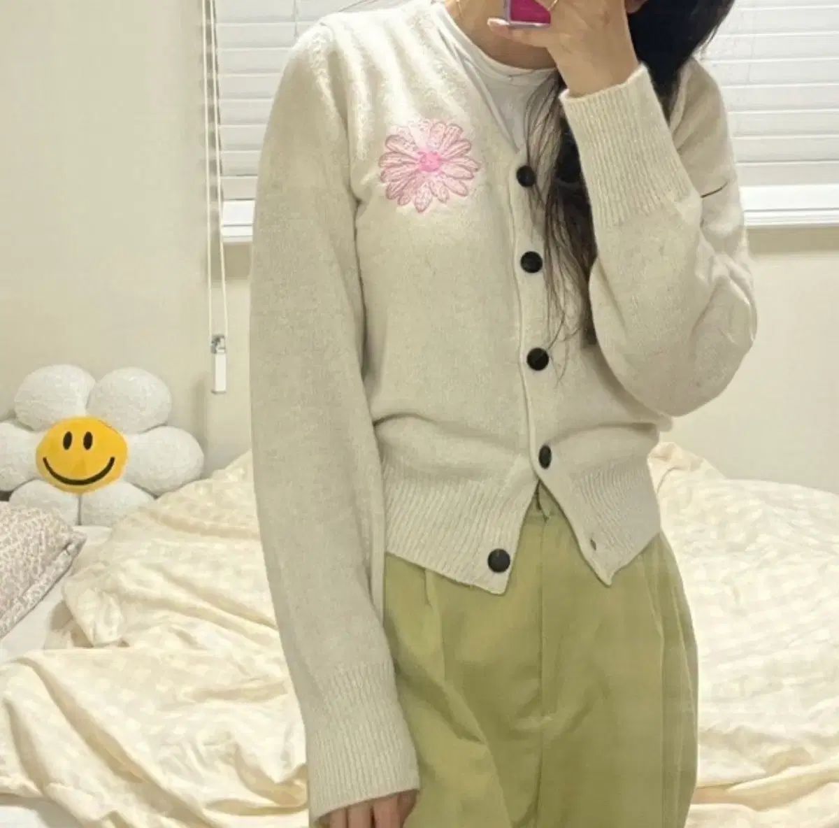 マルディメクルディ - Vネック カーディガン