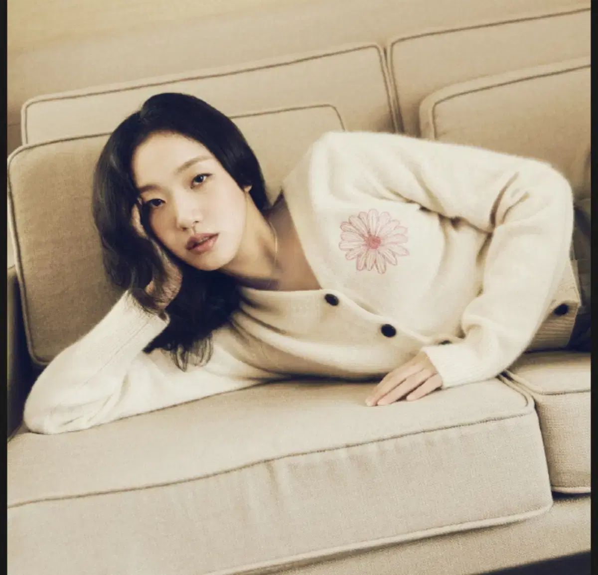 マルディメクルディ - Vネック カーディガン