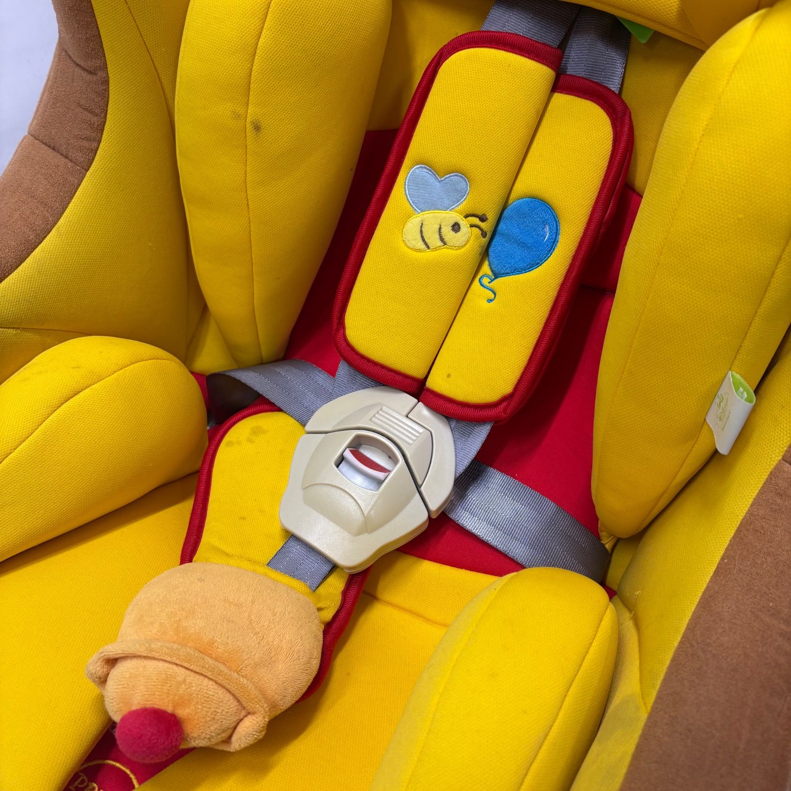 Disney ディズニー くまのプーさん チャイルドシート 西松屋限定モデル