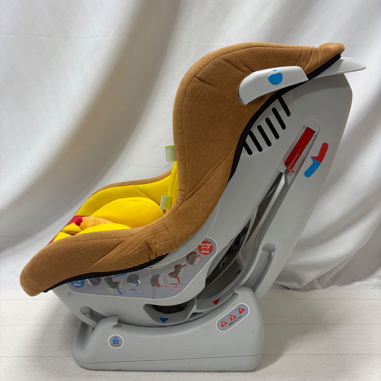 Disney ディズニー くまのプーさん チャイルドシート 西松屋限定モデル