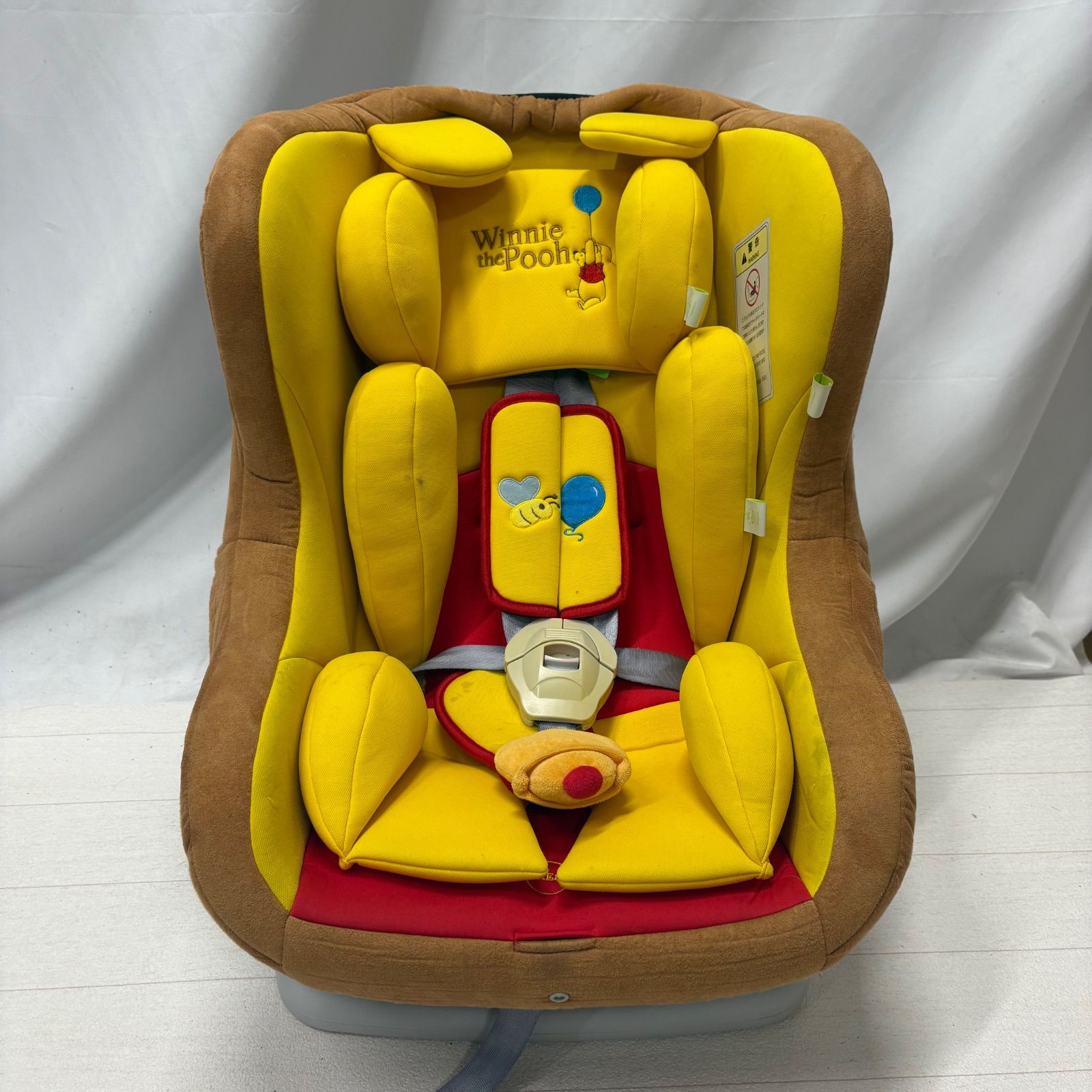 美品　西松屋　くまのプーさん　チャイルドシート　限定モデル 希少モデル】西松屋 チャイルドシート DN-1002 くまのプーさん - メルカリ