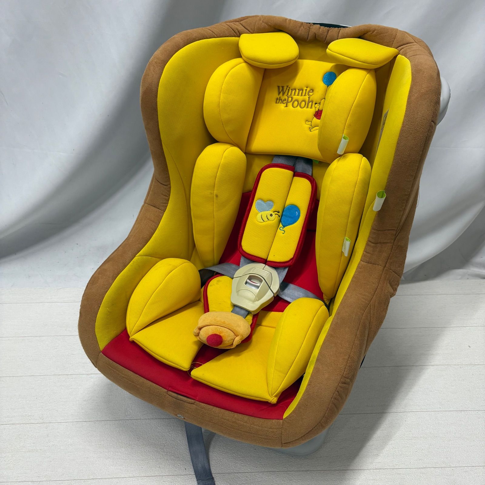 ✨くまのプーさん チャイルドシート 新生児 西松屋 限定モデル ディズニー Disney ディズニー くまのプーさん チャイルドシート 西松屋限定モデル