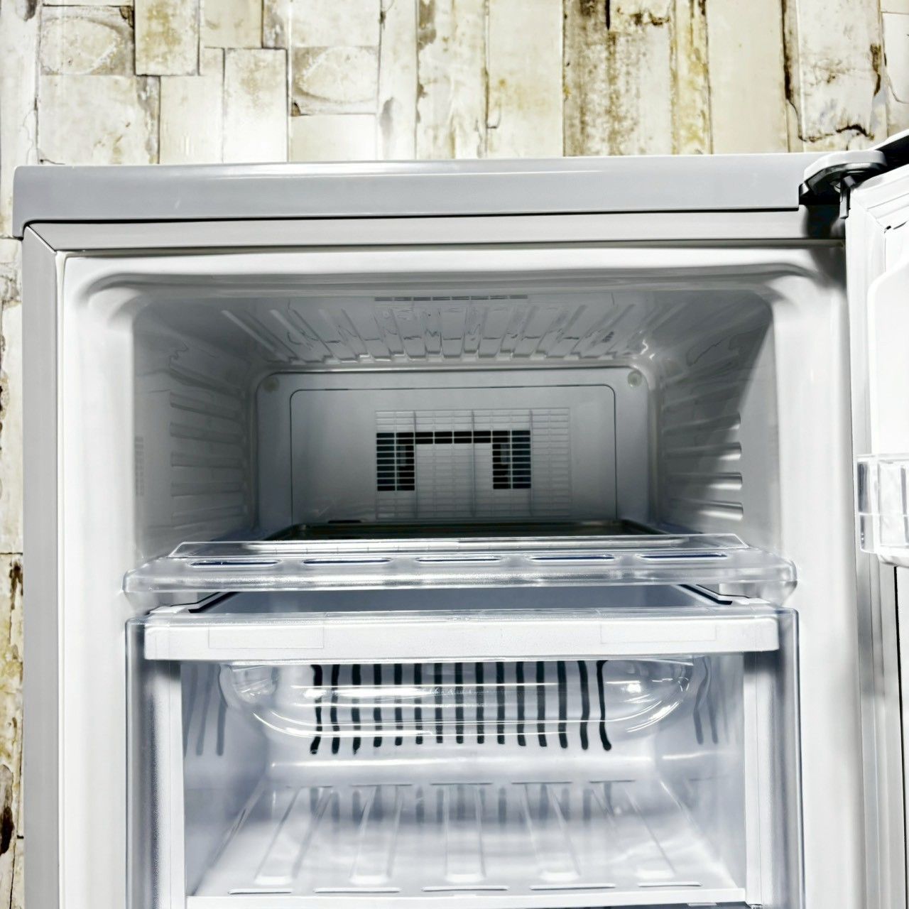 三菱 冷凍庫 MF-U12D-S 2019年製 121L 美品 清掃済み 三菱 冷凍庫 MF