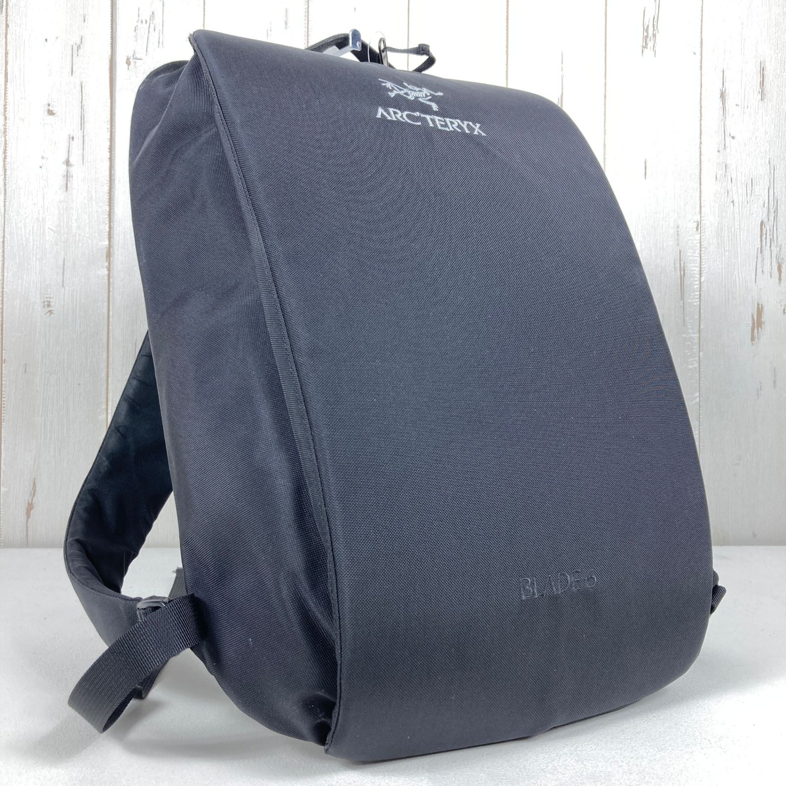 OneSize ブラック系 Arcteryx アークテリクス ブレード 6 バックパック Blade 6 Backpack モデル ナイロン バッグ ストレージ バックパック デイパック 容量 ～29L z00