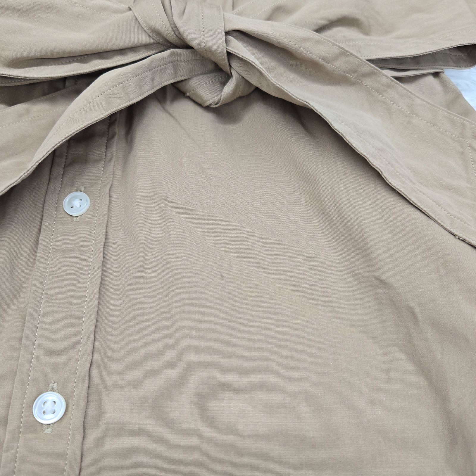 シャツワンピース