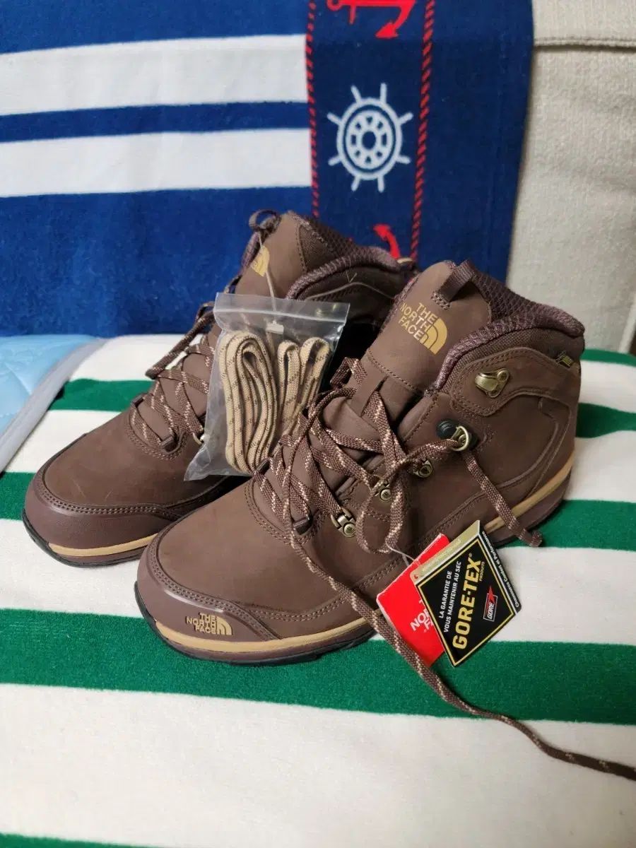 THE NORTH FACE ゴアテックス 登山靴 275mm