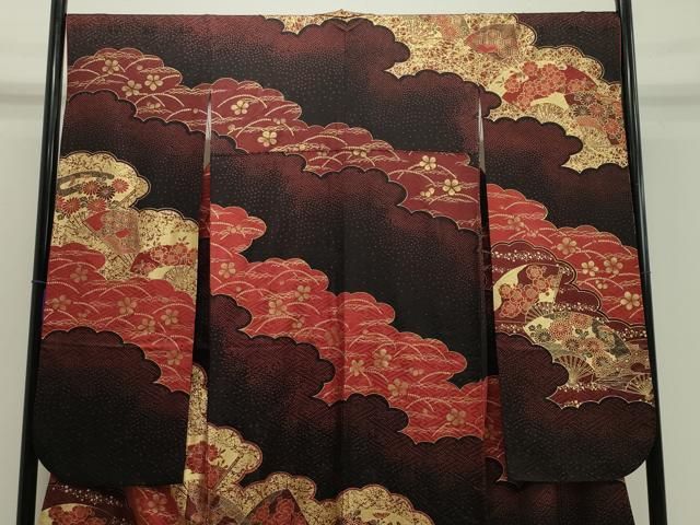 平和屋着物 豪華振袖 駒刺繍 雲重ね扇面花文 黒地 金彩 正絹 gh