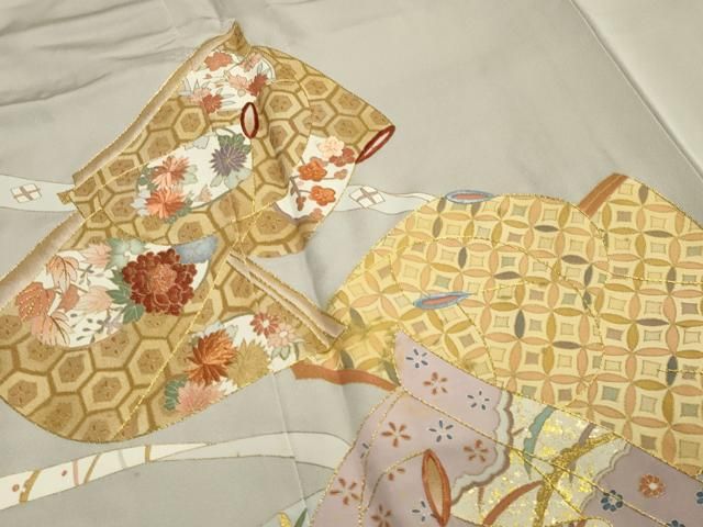 豪華色留袖