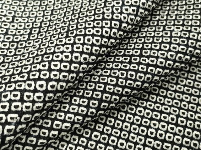 平和屋着物 大変加工の良い総絞り小紋 黒地 正絹 gh