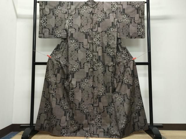平和屋着物○本場大島紬 7マルキ 吉祥花文 正絹 逸品 CAAZ1099vf