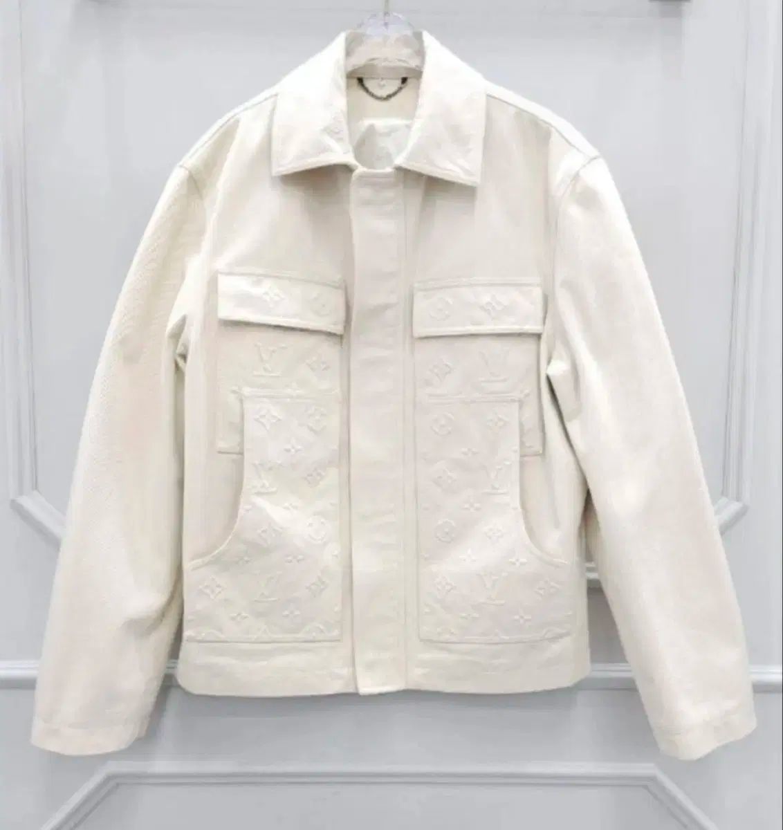 Vuitton モノグラム