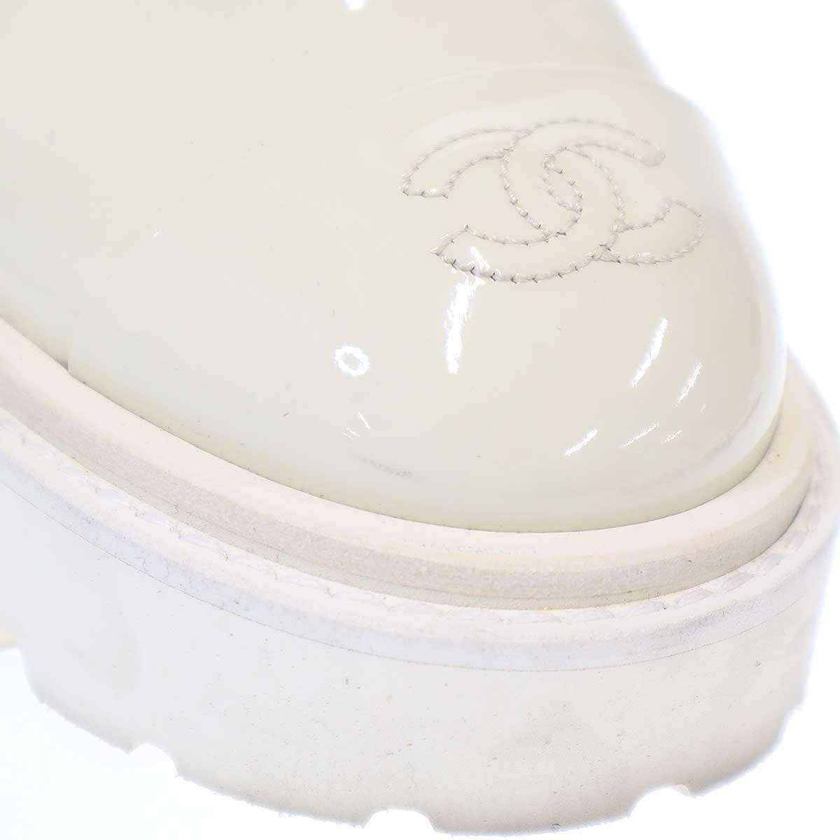  CHANEL シャネル ココマークトゥ サイドゴアパテントレザーブーツ G 38218 ホワイト 36 1 2 その他 ブーツ