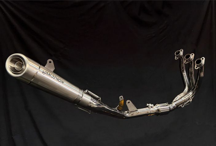 CFMOTO 675 SR フルエキマフラー