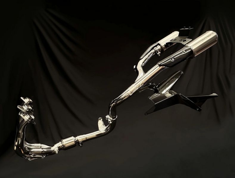 CFMOTO 675 SR ハイマウント フルエキマフラー