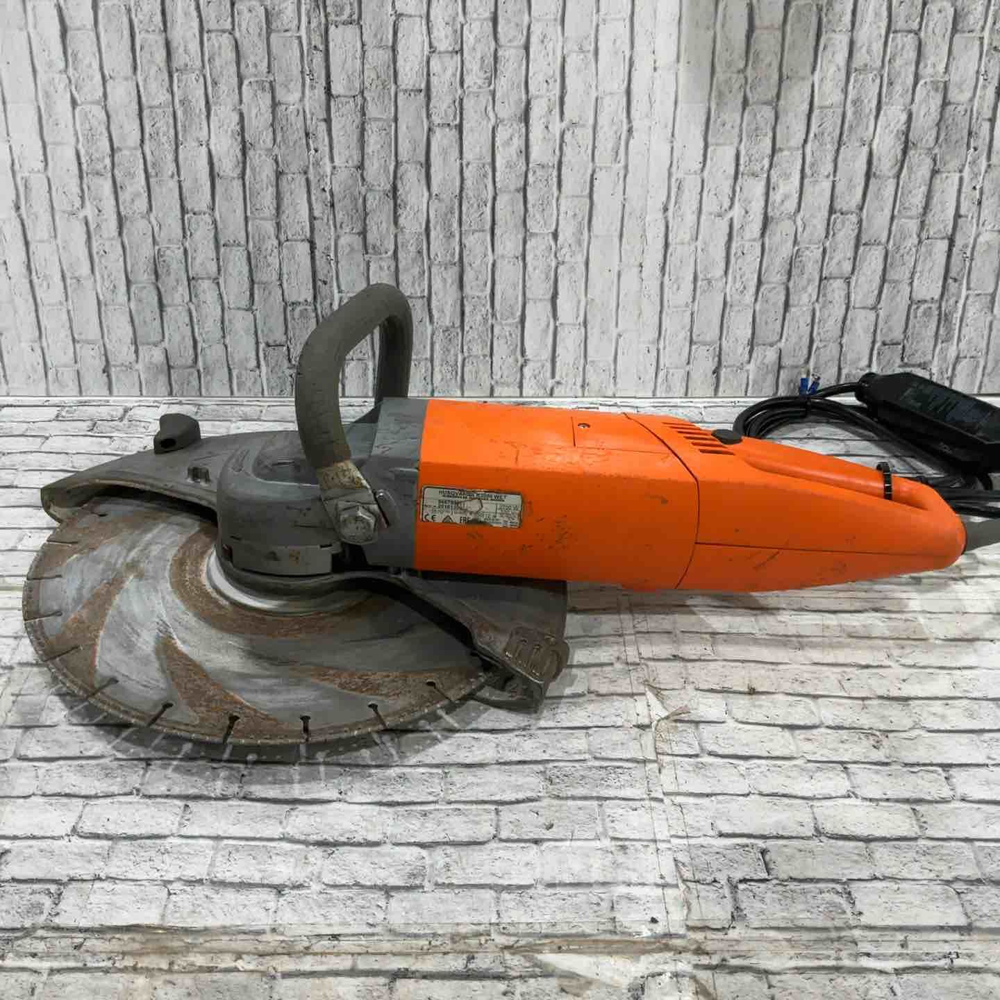 Husqvarna 電動パワーカッター