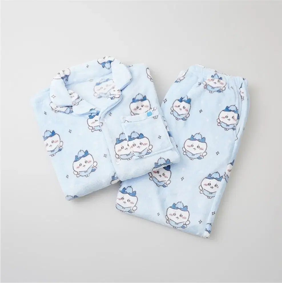 パジャマ ハチワレ