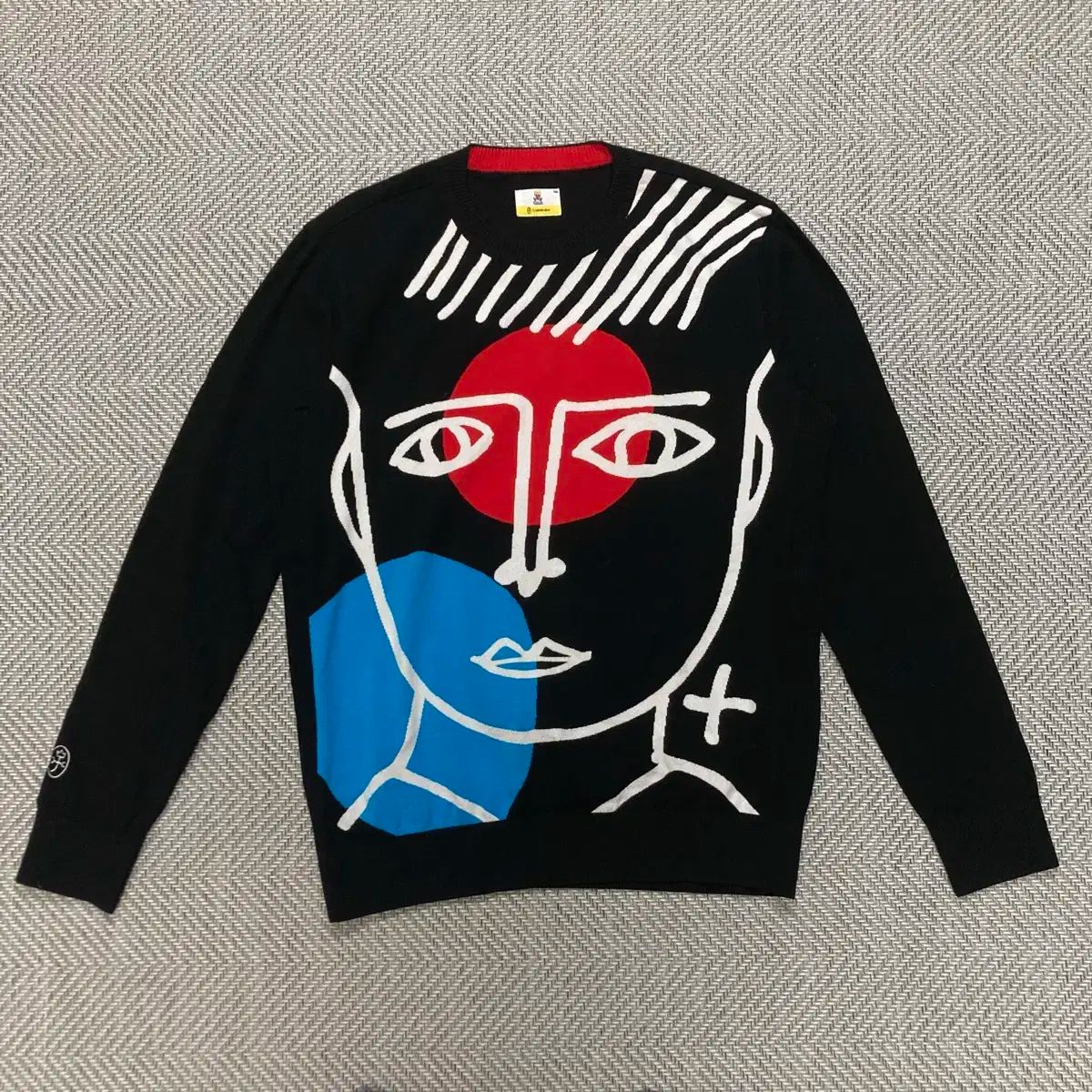 105 カステルバジャック アートワーク ブラック ニット