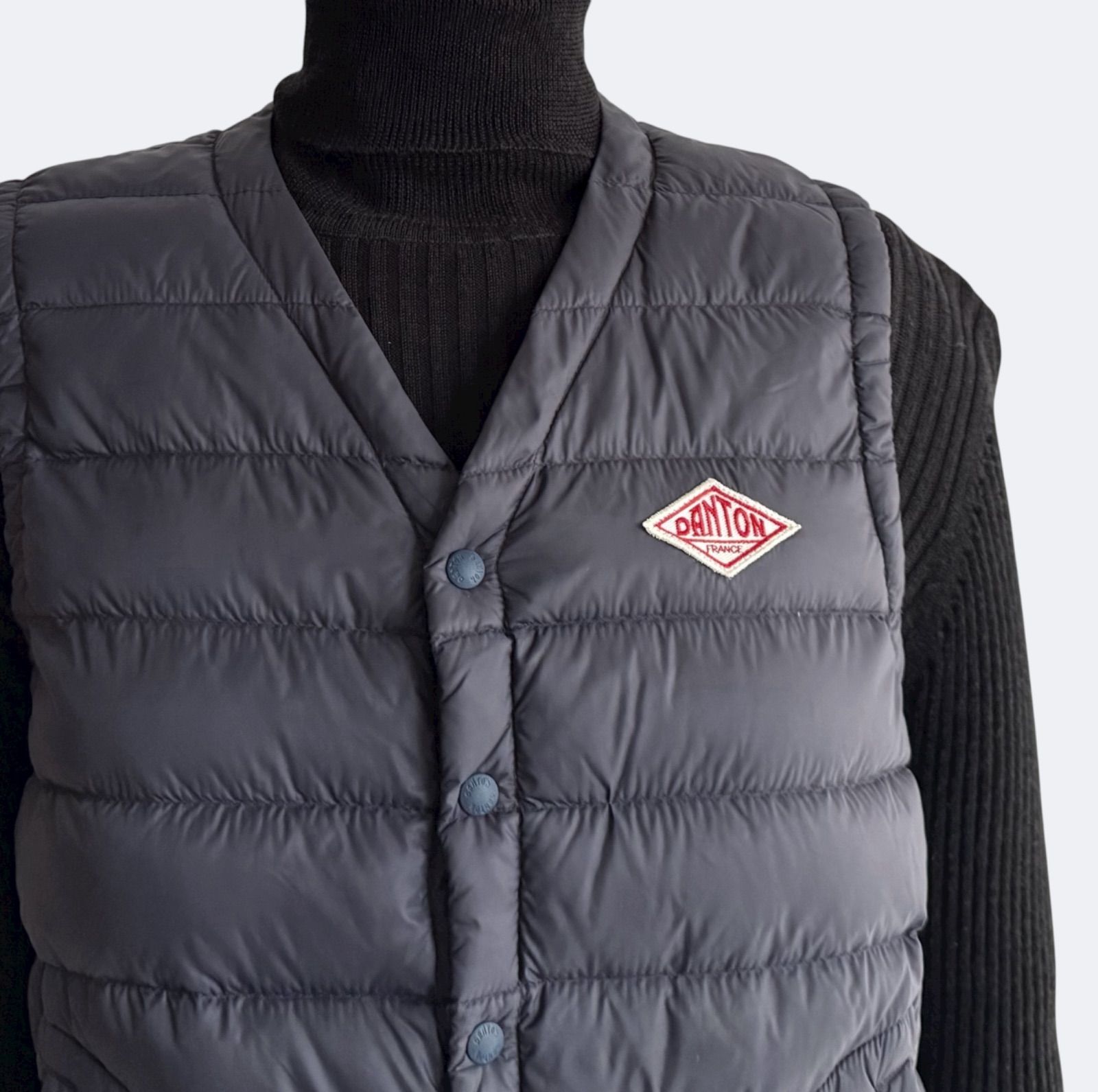 DANTON ダントン インナーダウンベスト 34 Vネック ライトダウン 軽量