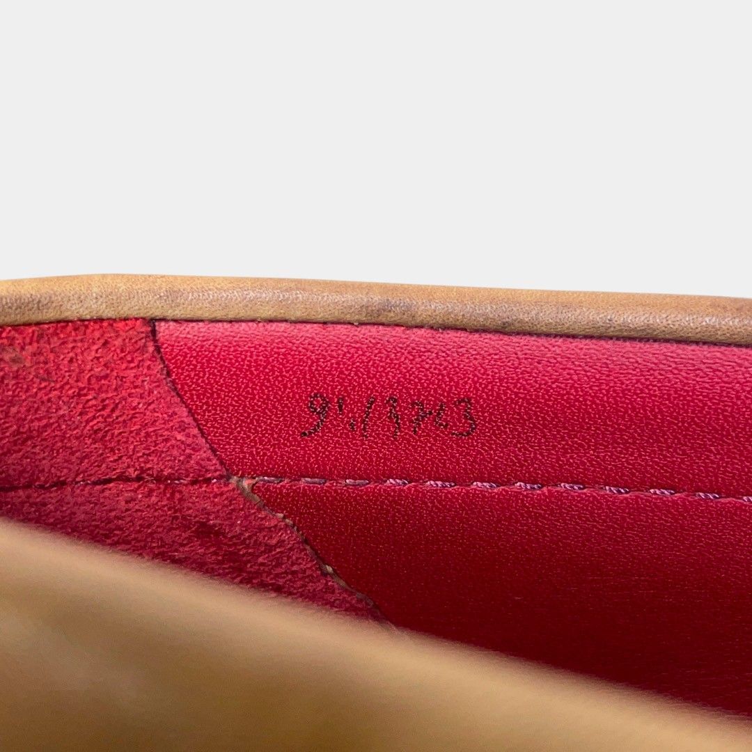 カリグラフィー ブラウン