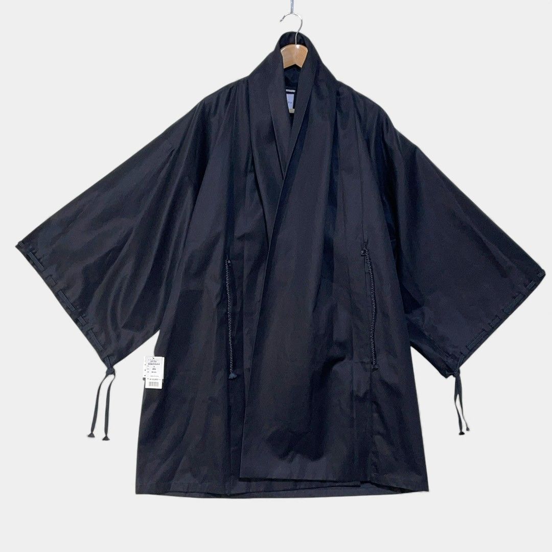 撥水綾織 宮中袖 間単／濡羽色 ソウソウ 撥水綾織 宮中袖 間 単 濡羽色 コート - メルカリ