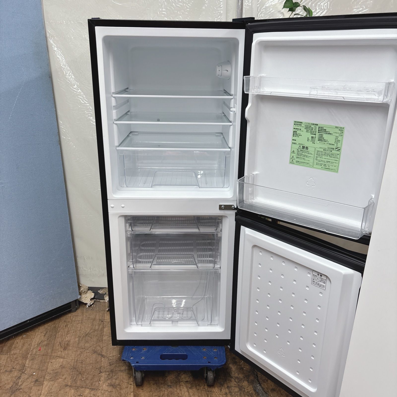 I764 🌈 名古屋市近郊配送設置無料！ アイリスオーヤマ 冷蔵庫 (142L